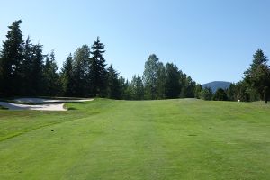 Chateau Whistler 6th Fairway